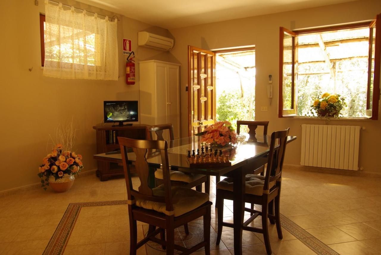 Villa Romantica Маса Лубрензе Екстериор снимка
