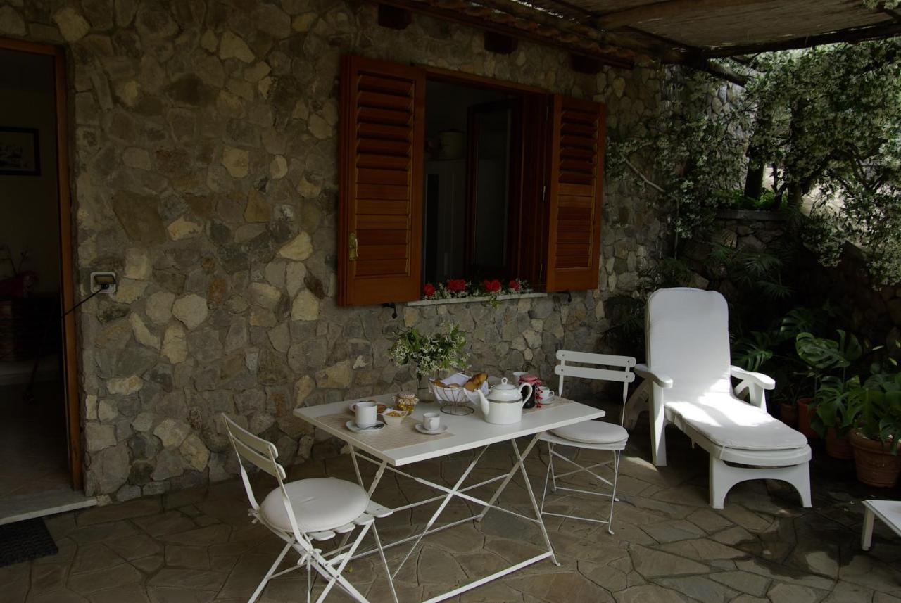 Villa Romantica Маса Лубрензе Екстериор снимка